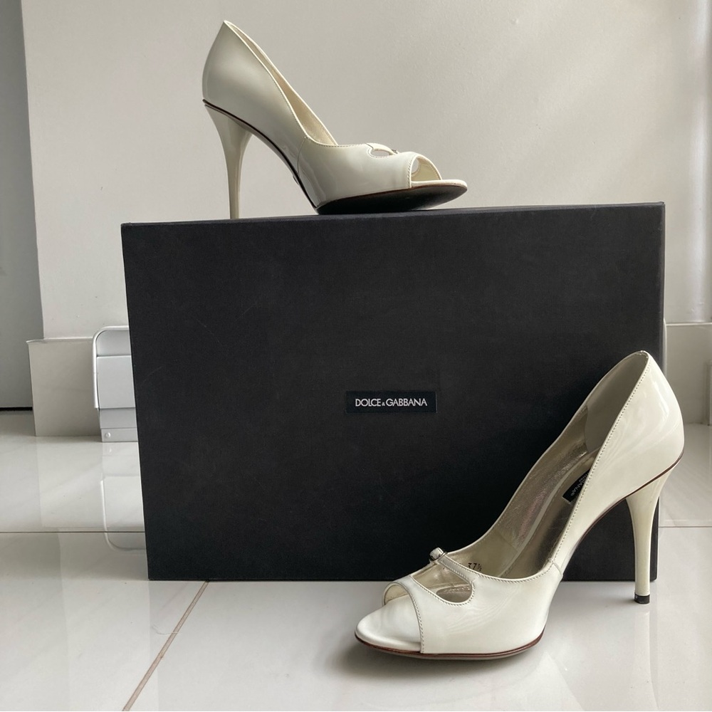 DOLCE & GABBANA | White Patent Leather Peep-Toe Heels Stilettos Size 37.5 Italy